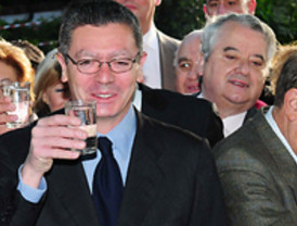 Los tripulantes del 'Alakrana' están en buen estado