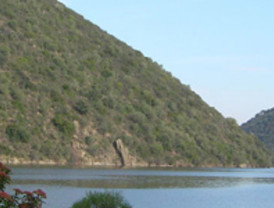 Ecologistas en Acción denuncian que las aportaciones y consumos de agua en la cuenca del Tajo perjudican al río
