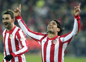 Falcao y Arda desatascan al Atlético ante el Athletic (2-1)