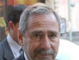 El gobierno y el radicalismo enfrentados por Aerolíneas