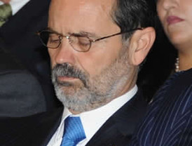 Basagoiti pide vincular a España en el cambio del País Vasco