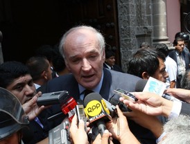 Los gemelos Jolie-Pitt habrían sido concebidos in vitro