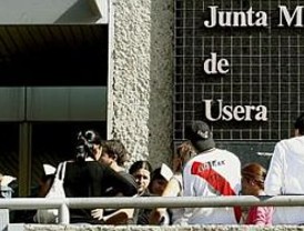 Bajó el número de  argentinos residentes en España