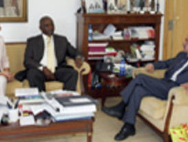 Piqué presidirá la 'fundida' aerolínea de low cost Vueling-Clickair