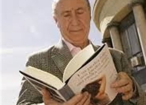 Peridis gana el Premio de Novela Histórica Alfonso X El Sabio con 'Esperando al Rey'