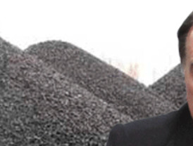 Villanueva considera 'grave y de difícil solución' la situación del carbón