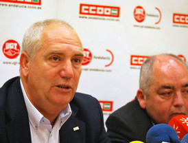 Bono se autoexcluye de la lista de Rubalcaba para el 20-N