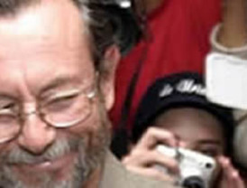 Juan del Granado es acusado de subir el precio de los Puentes Trillizos