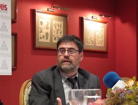 Fernández Santiago defiende el Estado Autonómico como 'motor' de cambio y trasformación de la sociedad