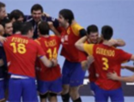 España barre a Egipto (31-18) y certifica su clasificación a la segunda fase