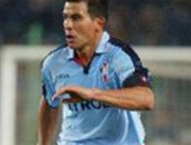 El Madrid imita en Huelva al Barça y sigue confiando en el milagro (0-1)