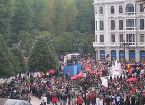 La ceremonia de los Príncipe de Asturias comienza con polémica y pitada 'real'