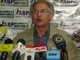 Preocupación socialista por el 'posible acercamiento' de EA con Batasuna