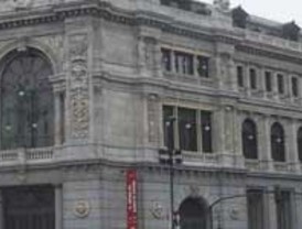 Irina Shayk se quita ropa para anunciar zapatos