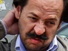El Senado restituye al Contralor