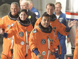 El ministro de Finanzas japonés anuncia su dimisión