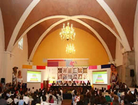 Bush está satisfecho pero advierte de está cumbre que es sólo un 'primer paso'