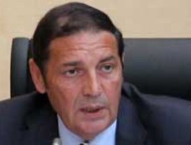 Zoido asegura su apoyo a los trabajadores de Astilleros y señala que la Junta debe 'hacer un esfuerzo'