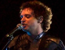Gustavo Cerati sigue en coma