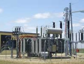 El Gobierno pide un Pleno extraordinario del Parlamento en julio para debatir los proyectos de ley de Autónomos y de Turismo