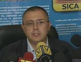 Rajoy acusa al Gobierno de intentar 'machacar inmisericordemente' al PP