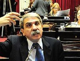 Ronaldo abre la guerra dialéctica: 'Nos llevaremos los tres puntos del Nou Camp'