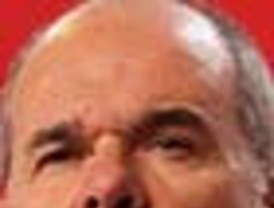 Chaves, con el uniforme del PSOE