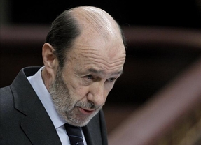 Rubalcaba carga contra los "tics autoritarios" del 'Marianato'