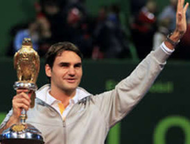 Roger Federer gana su tercer título en Doha, buen inicio de año