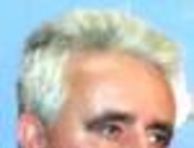 Camps 'deszaplaniza' las listas del PP en Valencia