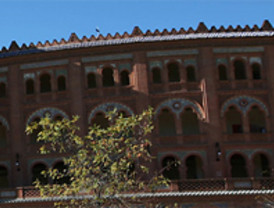 Alonso obra el milagro y toca el cielo de Singapur