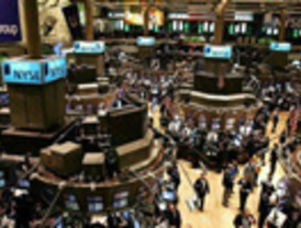 La postura antimonárquica y la polémica de las banderas se extienden como una 'moda' por toda España