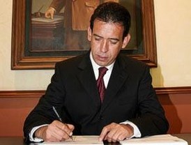 ETA anuncia el fin de la tregua en España