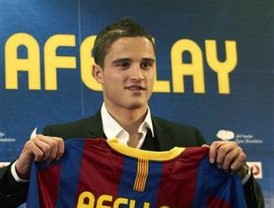 El nuevo jugador del Barça, Afellay, ilusionado: 'Me muero de ganas de jugar con Messi e Iniesta'