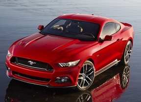 Ford y su modelo Mustang, los más valorados por los internautas en enero