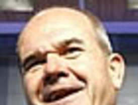 El Ibex 35, arrastrado por el tono negativo de Wall Street, cae un 0,14%