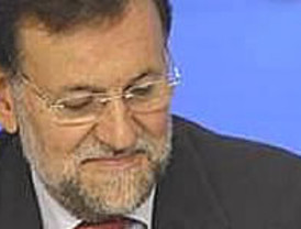 Rajoy prepara su movimiento después del desafío de poder desde el ala valenciana del PP