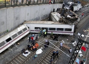 El informe final del accidente de tren de Santiago deja claro el fallo humano pero también la falta de seguridad del sistema