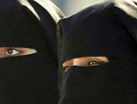 El TSJC suspende la medida cautelar que prohibía el burka en Lleida