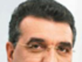 Llamazares dice que los Presupuestos son 'una estafa'