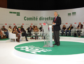 Griñán: 'Vivimos momentos dramáticos por el funcionamiento del dinero en la economía'