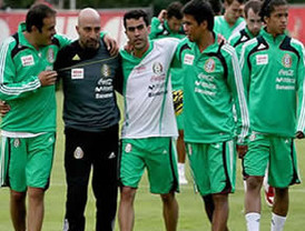 Chicago Fire y Tigres de México avanzan a la final de la Superliga de fútbol