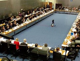 Por instrucciones el presidente Obama Estados Unidos revisará bloqueo a camiones mexicanos