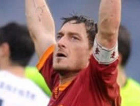 Sánchez-Camacho se define como la 'llave' del futuro gobierno catalán