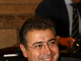 Zoido dice que la decisión de prescindir de Fabiani como Rey Melchor es del Ateneo 'y hay que respetarla'