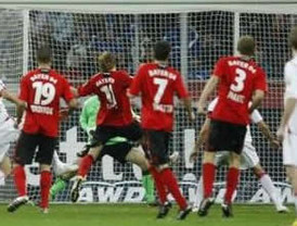 PSOE y PP acercan posturas para aprobar el Estatuto