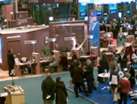 Murcia acude a Fitur 2011 con un stand que recrea un plató de televisión en el que se presentará la oferta turística
