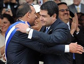 Rajoy y Suárez, dos personajes del momento.