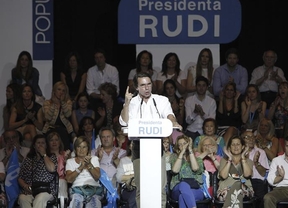 Aznar se reivindica: "Puedo hablaros a la cara y miraros a los ojos"