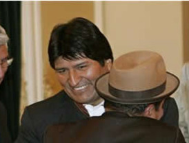 ZP parece haber entendido el mensaje: reitera que gobernará para todos y con más pactos